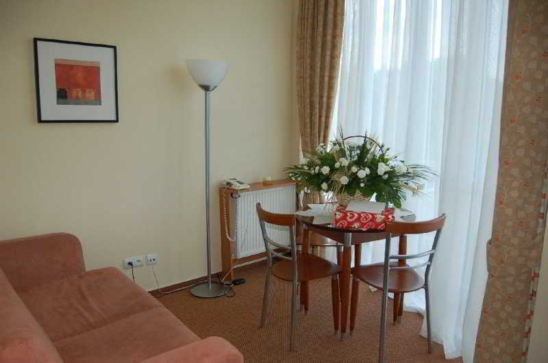 Colibra Hotel